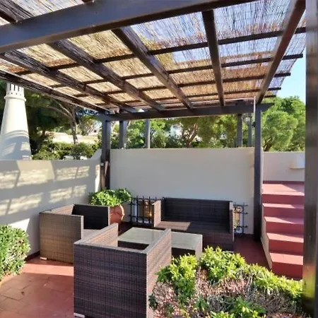 Vale Do Garrao Sleeps 8 Pool Air Con Wifi فيلة